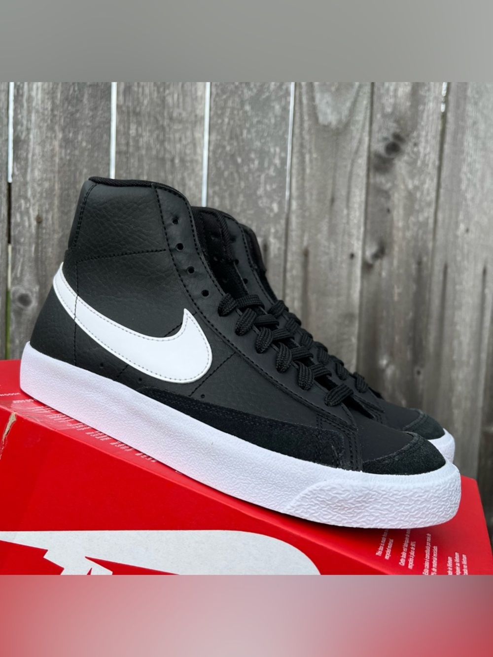 Kids Nike blazer high black white size 6.5y